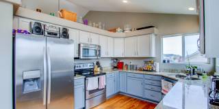 Gorgeous Home in Pronghorn Meadows! Gallery 4