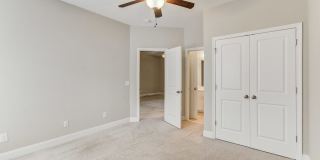 2005 Kings Gate Lane Gallery 15