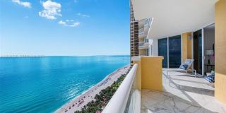 17875 Collins Ave Gallery 1