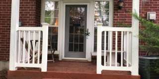6 Captains Court Gallery 1