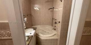6339 Bay Club Dr Gallery 21