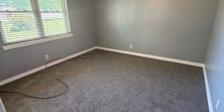 700 Hillside Dr. Gallery 8