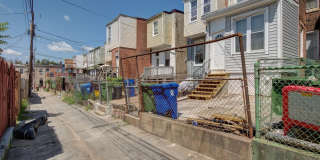 2621 E OLIVER Street Gallery 51