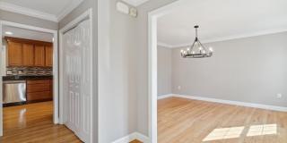 19 Benjamin Ln Gallery 8