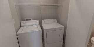 Northern Spacious 4 BDR Duplex Gallery 7