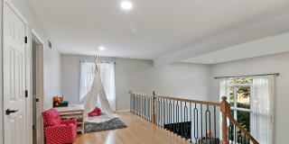 196 Rosedale Court Gallery 17