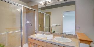 Bright & Beautiful 2-Level Condo in NoBo, available June 5th Gallery 19
