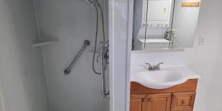 1526 Rapids Street Gallery 13