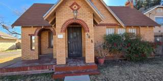 Beautiful brick home! Gallery 1