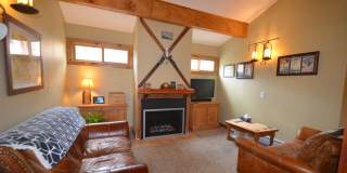 Pets Negotiable! Walk to town, community hot tub! 2 month lease! Gallery 1