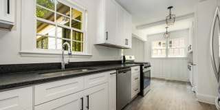 2035 Chesterfield Avenue Gallery 5