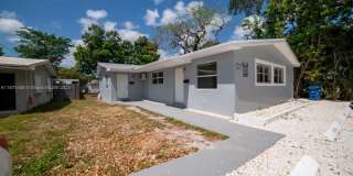 2457 NE 183rd St Gallery 1