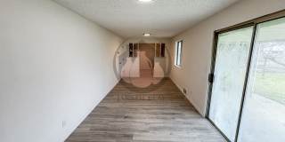 Adorable Single Level Home in Salem Adorable Single Level Home in Salem Gallery 7