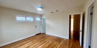 s08096 Gallery 13