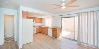 7652 Ellis Avenue Gallery 7