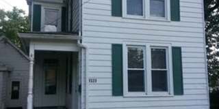 Bright & Spacious 3-Bedroom Home with Dining Room & Off-Street Parking -Mt. Healthy Gallery 1