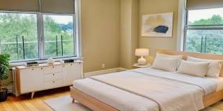 425 Riverside Drive Gallery 3