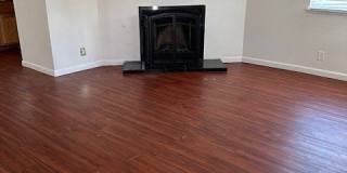 20289 Thunderbird Gallery 1