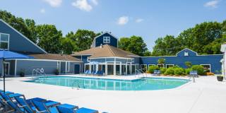 The Arboretum Gallery 10