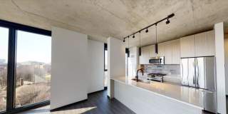 1415 W Randolph Gallery 1