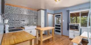 South Side Ranch with CENTRAL AIR Gallery 6