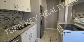 Condo for rent in Homewood *ACCEPTS SECTION 8* Gallery 4