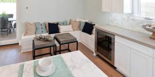 Newer Construction in Manhattan Beach Hill Section Gallery 17