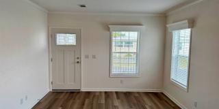1283 Jamestown Drive Gallery 16