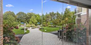 Metro Marina Bay Gallery 6