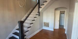 Charming 4bdrm/1.5bth Home Located in Richmond's North Highland Park w/Balcony!! Gallery 7