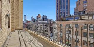 30 Park Ave Gallery 10