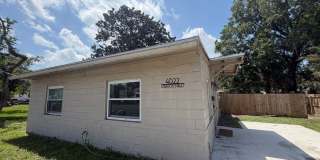 Coming Soon | Flexible Residential or Commercial Leasing Opportunity! Gallery 2