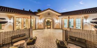 The Alcove Gallery 18