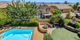 Stunning Summerlin Pool Home! Gallery 1
