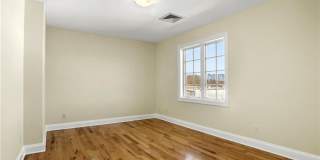 550 Connecticut Avenue Gallery 12