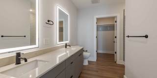 The Point Gallery 46