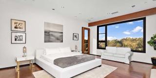 1018 Stradella Rd Gallery 12