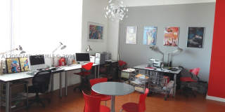 2100 Van Buren St Gallery 1