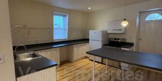 80 Hudson Ave Gallery 6