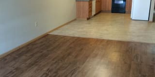 1109 Evergreen Lane - 2 Gallery 1