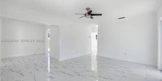 6785 SW 17th St Gallery 7