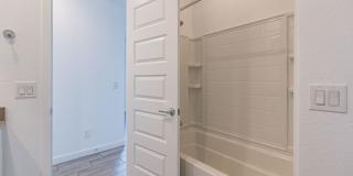 Now Leasing in Asante – 4 Bed Single Story w/ Modern Finishes Gallery 16