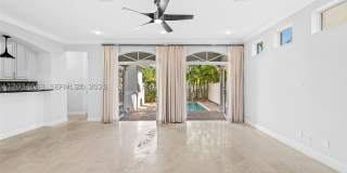 821 SE 2nd Ct Gallery 23