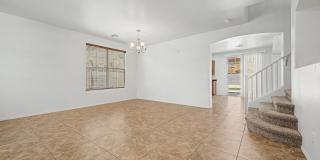 15102 W WESTVIEW Drive Gallery 5