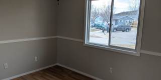 Peaceful cul‑de‑sac living! Beautiful 4 bedroom-2 bathroom home for rent! Gallery 8