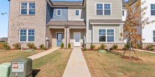 Now Leasing: Brand-New Townhomes Gallery 1