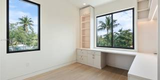 536 W 51st St Gallery 22