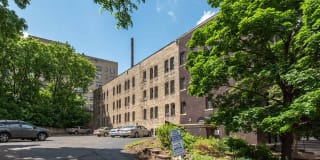 225 Place Apartments Gallery 24