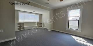 1009 State Ave NE Gallery 22