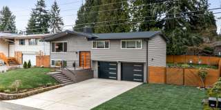 CLICK "REQUEST A TOUR" NOW! Gallery 21